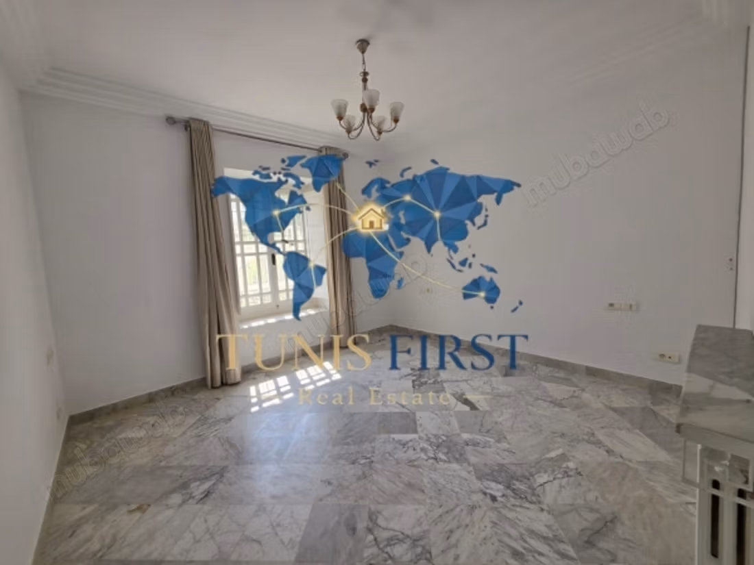 A Louer magnifique Villa à cité les pins