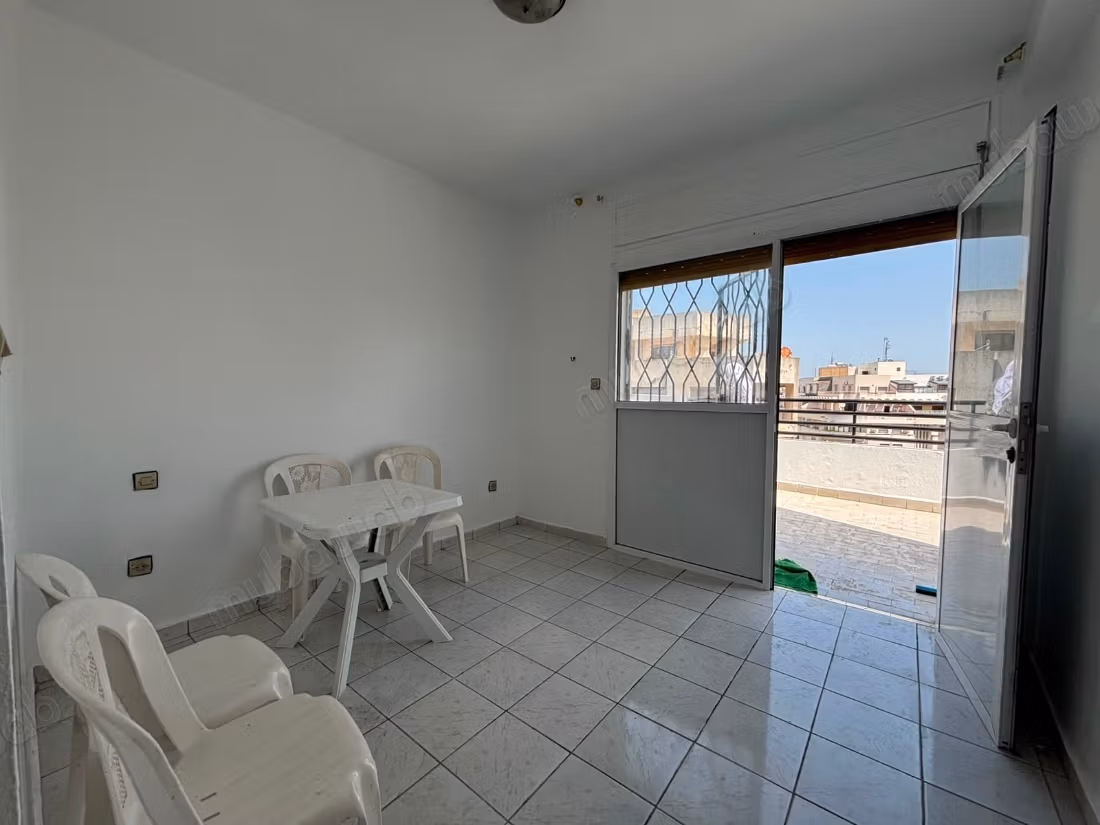 Appartement à Louer – Nejma