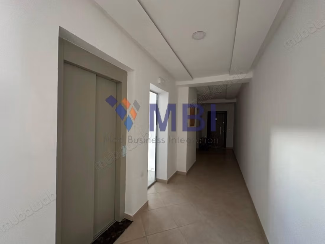Gemeubileerd appartement te huur L. A. T. 2119