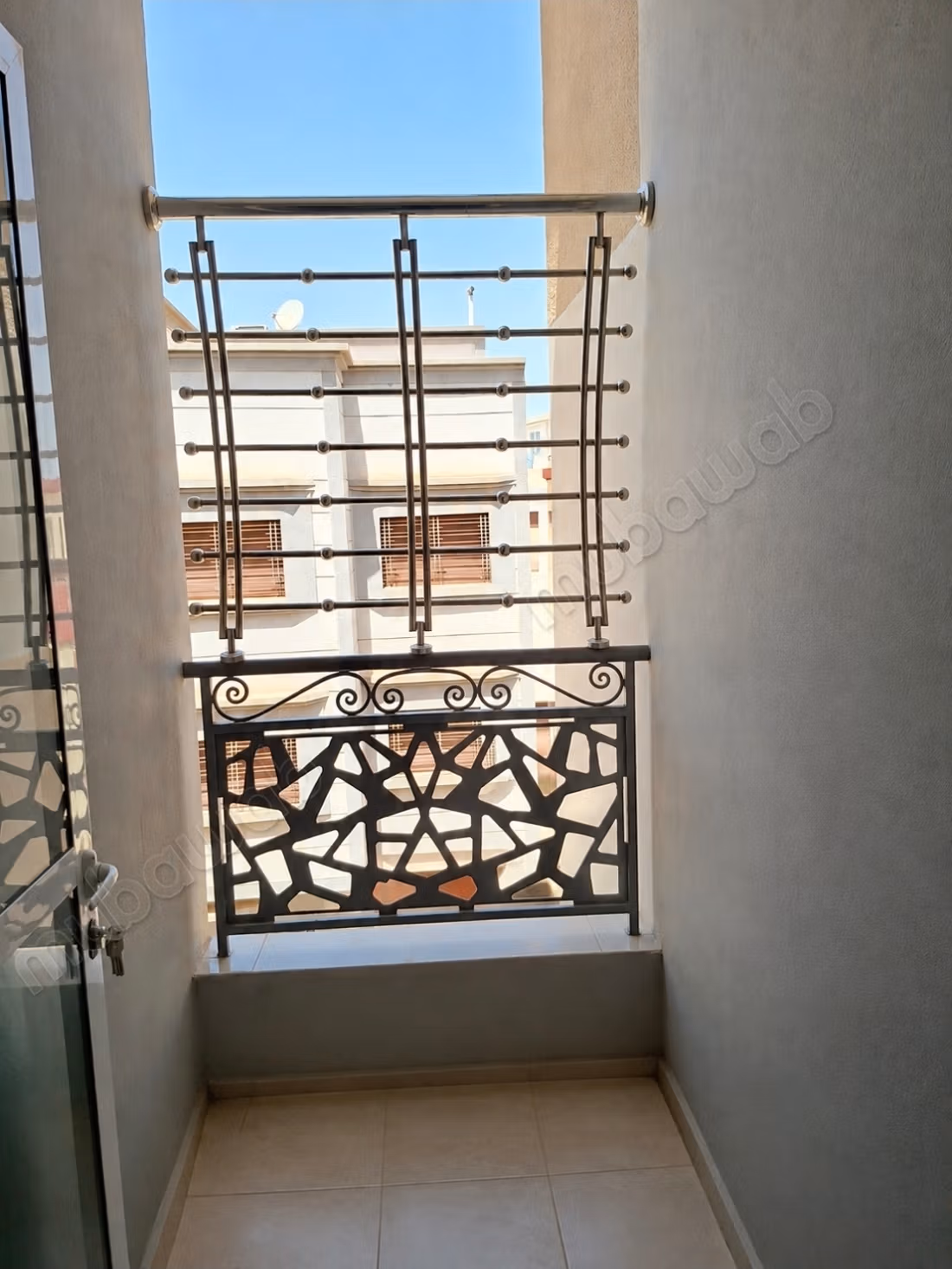 Appartement moderne a louer à Karachou 
Berkane