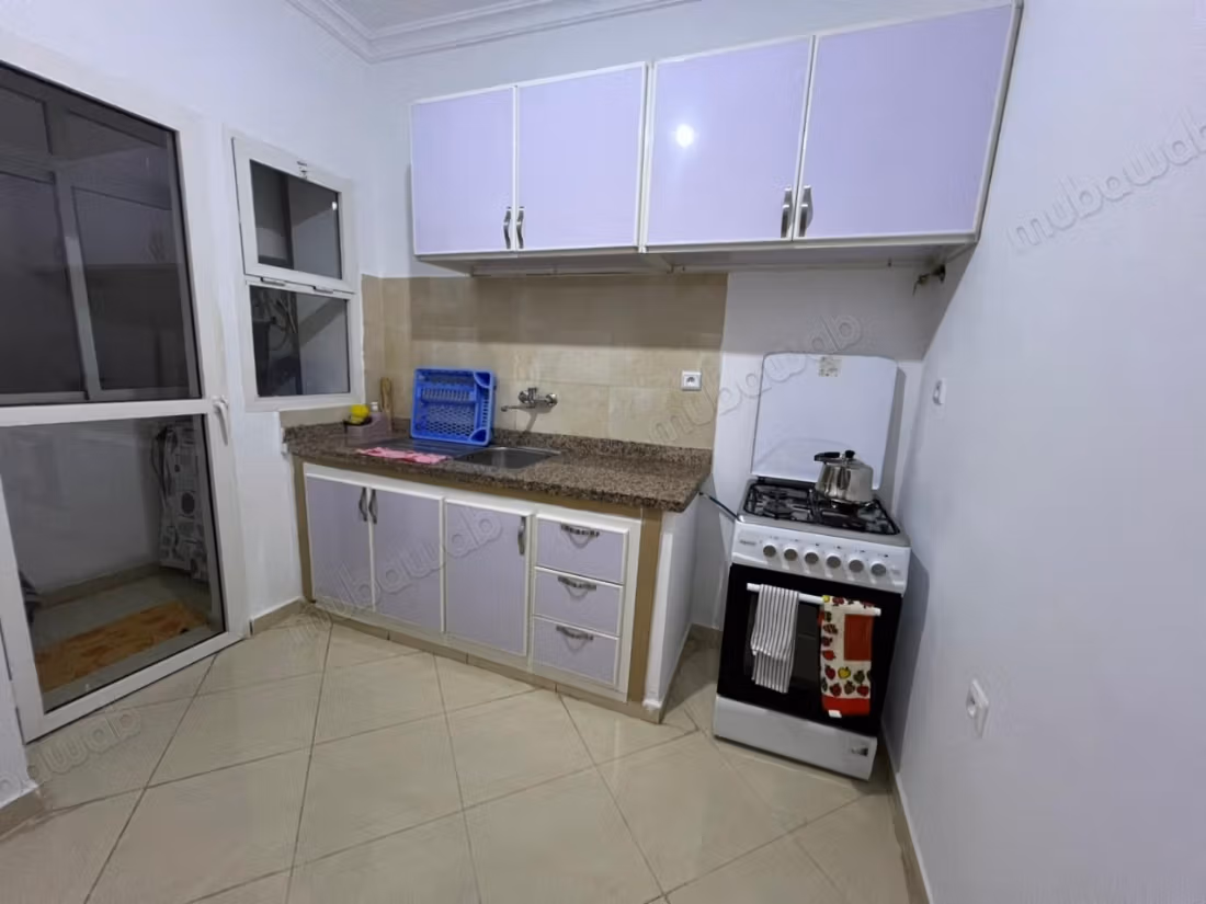 Appartement en vente à Kasbah. 
2 belles chambres. 
Meublé