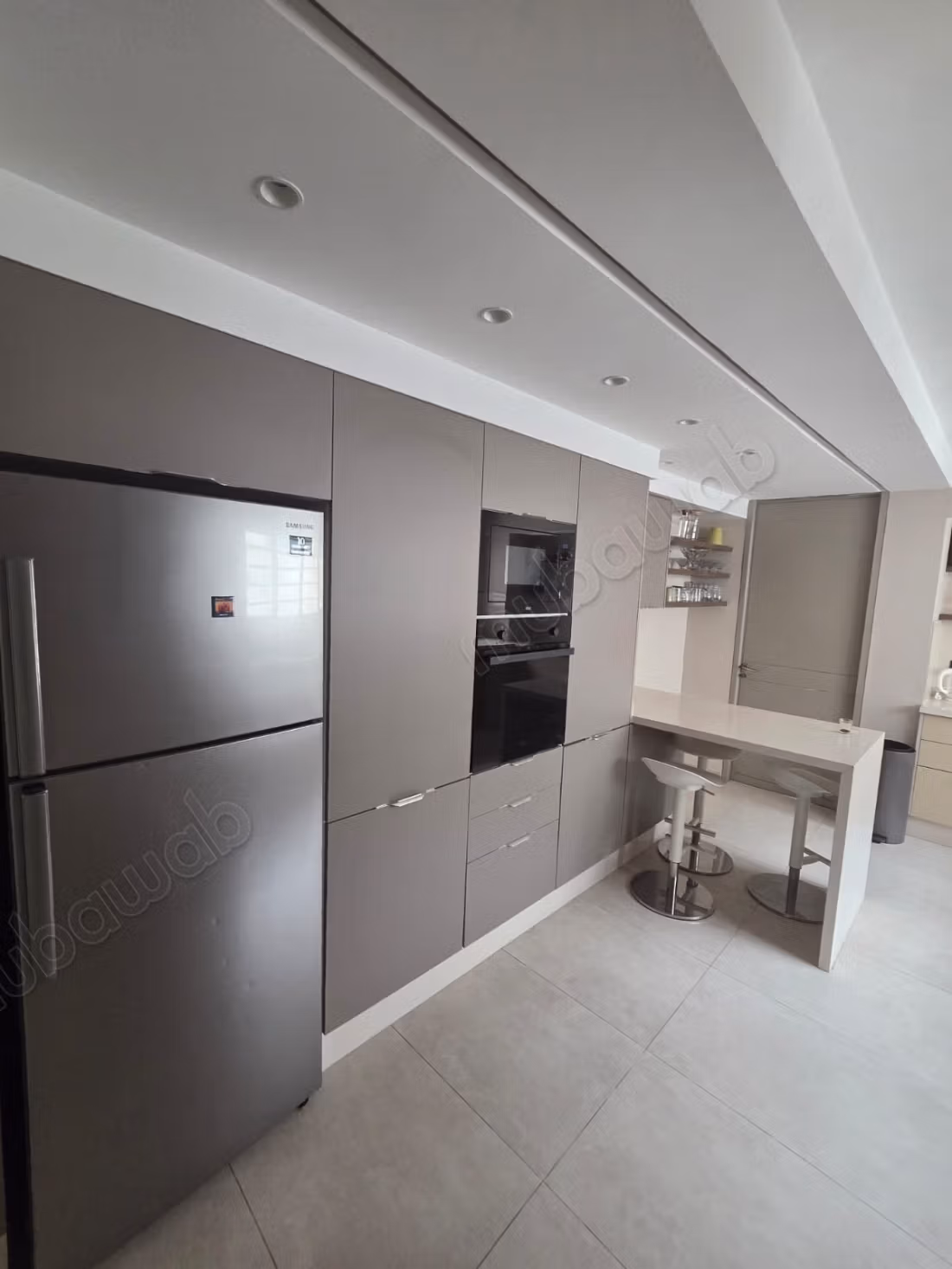 Apartment for rent in Triangle d'Or. 4 comfortable rooms. Well furnished