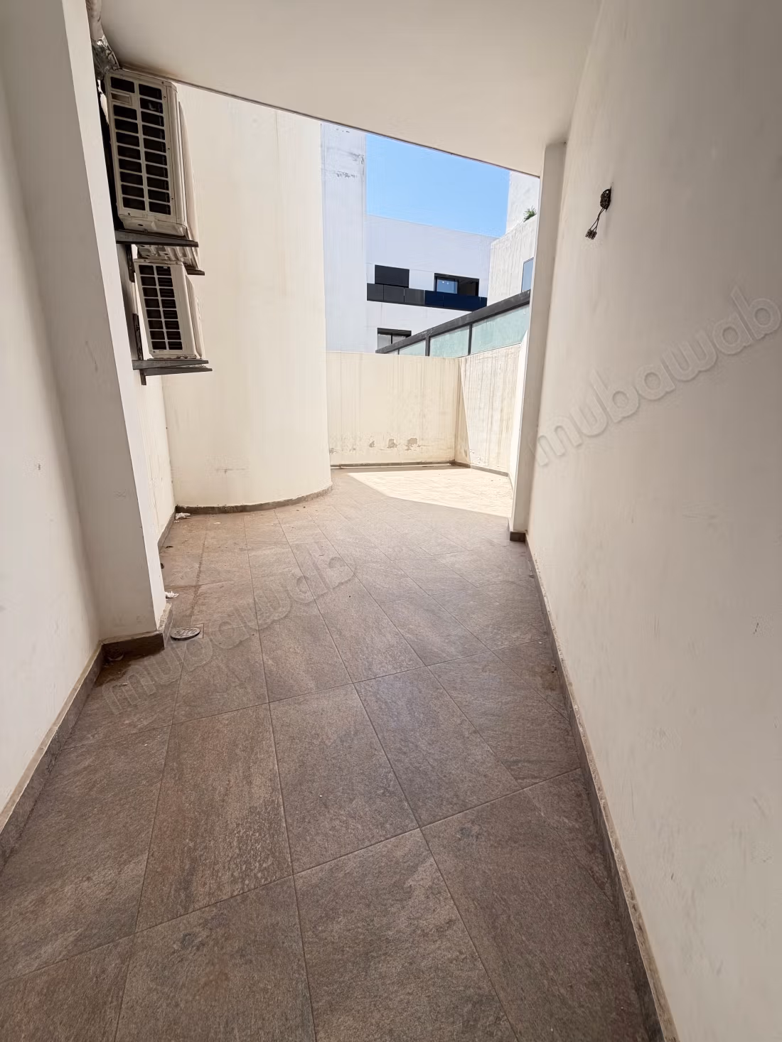 Apartment for rent in Oasis. 2 beautiful bedrooms. Parking and elevator