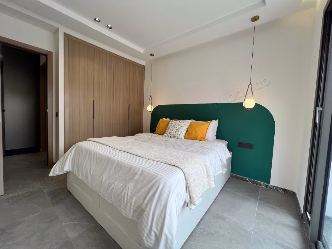 Bellissimo monolocale arredato con terrazza a Sidi Maarouf