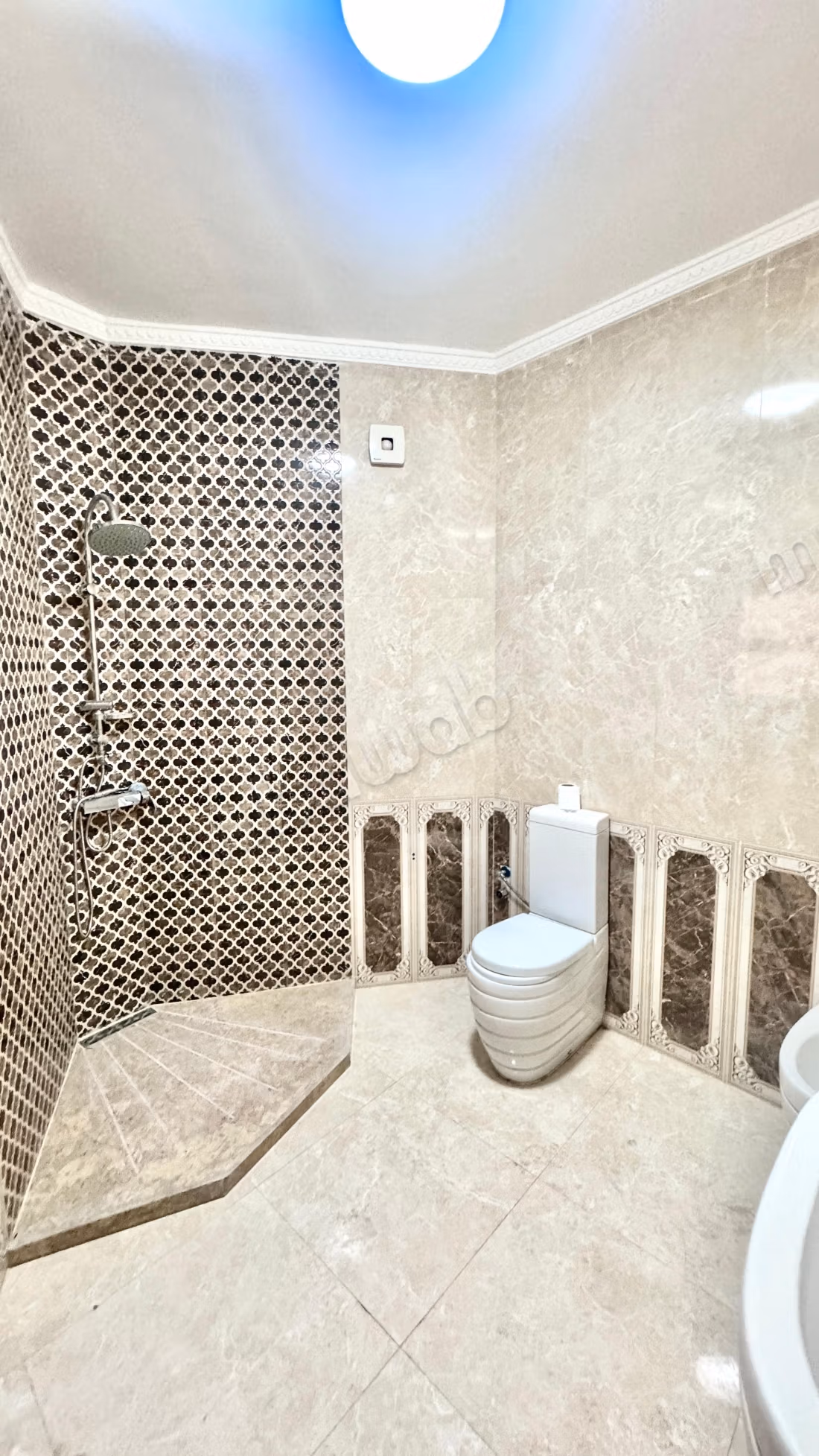 Apartamento vacío en alquiler Golf Mesnana 3 habitaciones