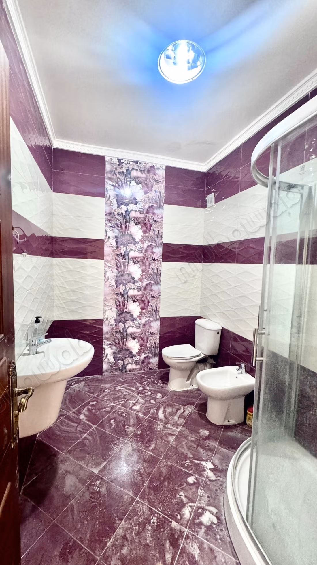 Apartamento vacío en alquiler Golf Mesnana 3 habitaciones