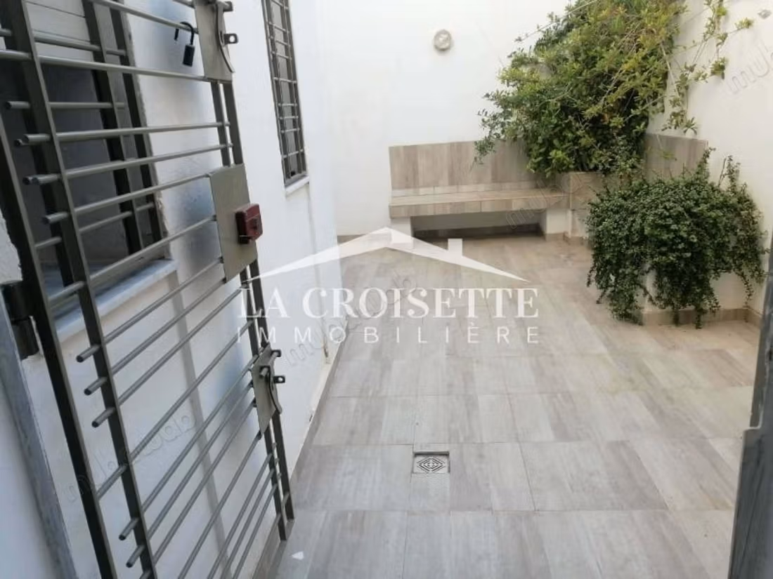 Duplex S3 meublé à La Marsa