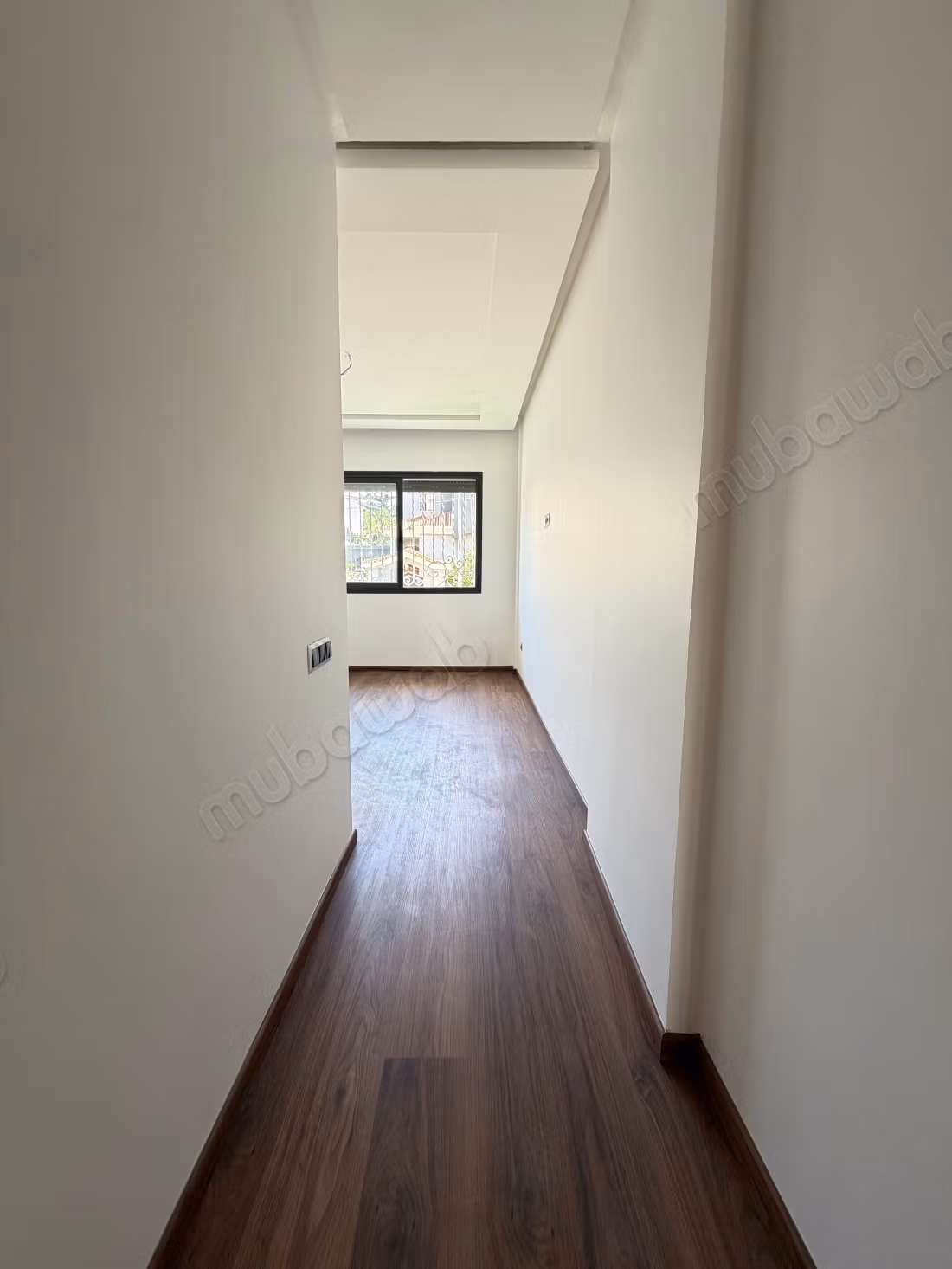 Apartamento en alquiler en Oasis. Superficie total 140 m². Plazas de aparcamiento y terraza