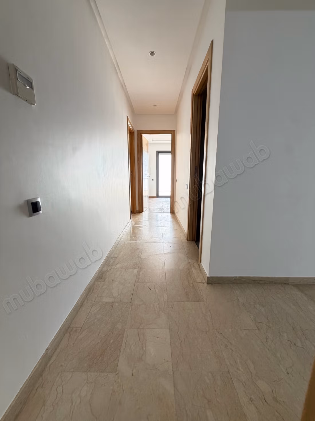 Apartamento en alquiler en Oasis. Superficie total 140 m². Plazas de aparcamiento y terraza