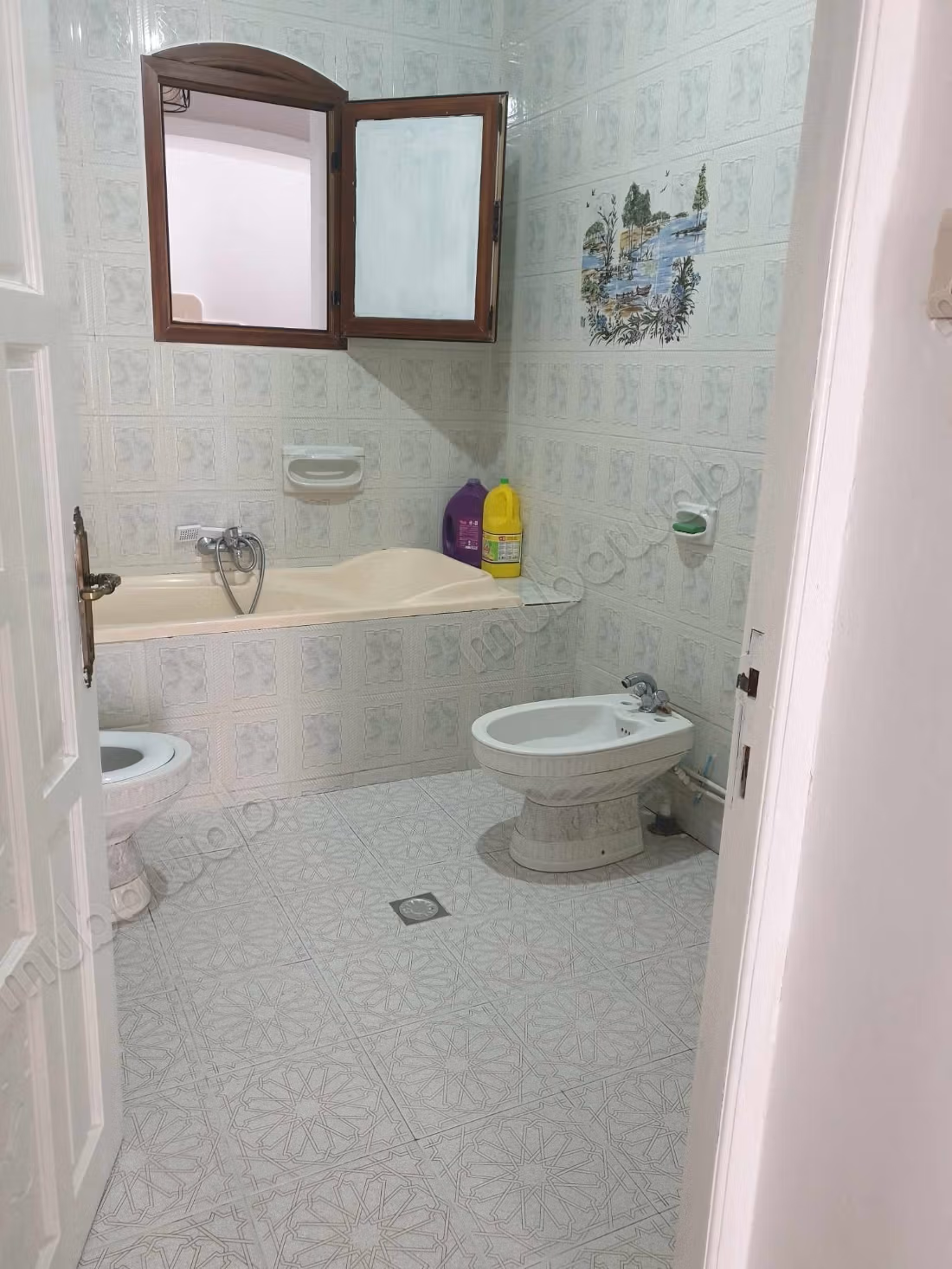 À VENDRE / Maison de 190 m² à Cité El Morjane