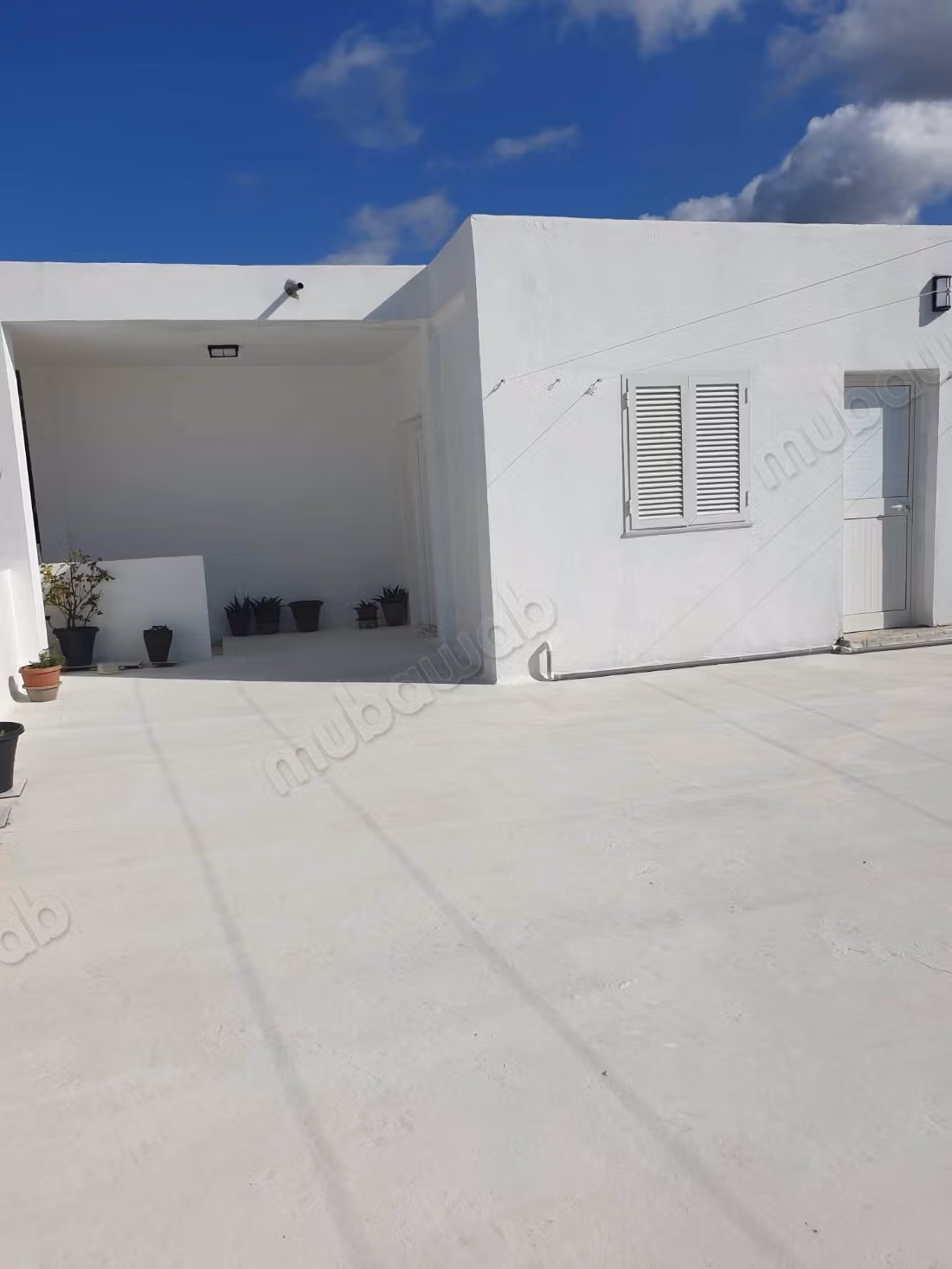À VENDRE / Maison de 190 m² à Cité El Morjane