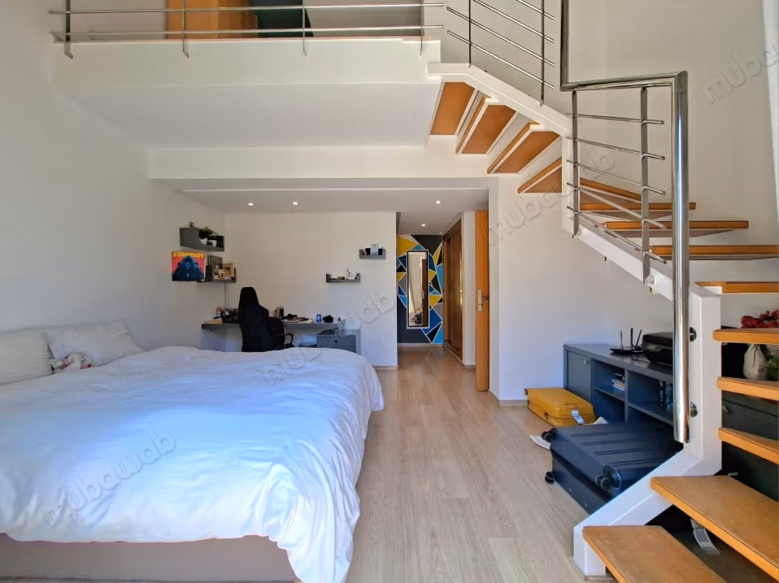 Luxe villa te koop met zeezicht