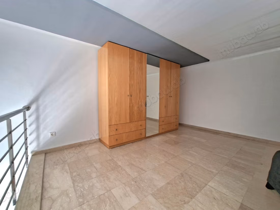 Luxe villa te koop met zeezicht