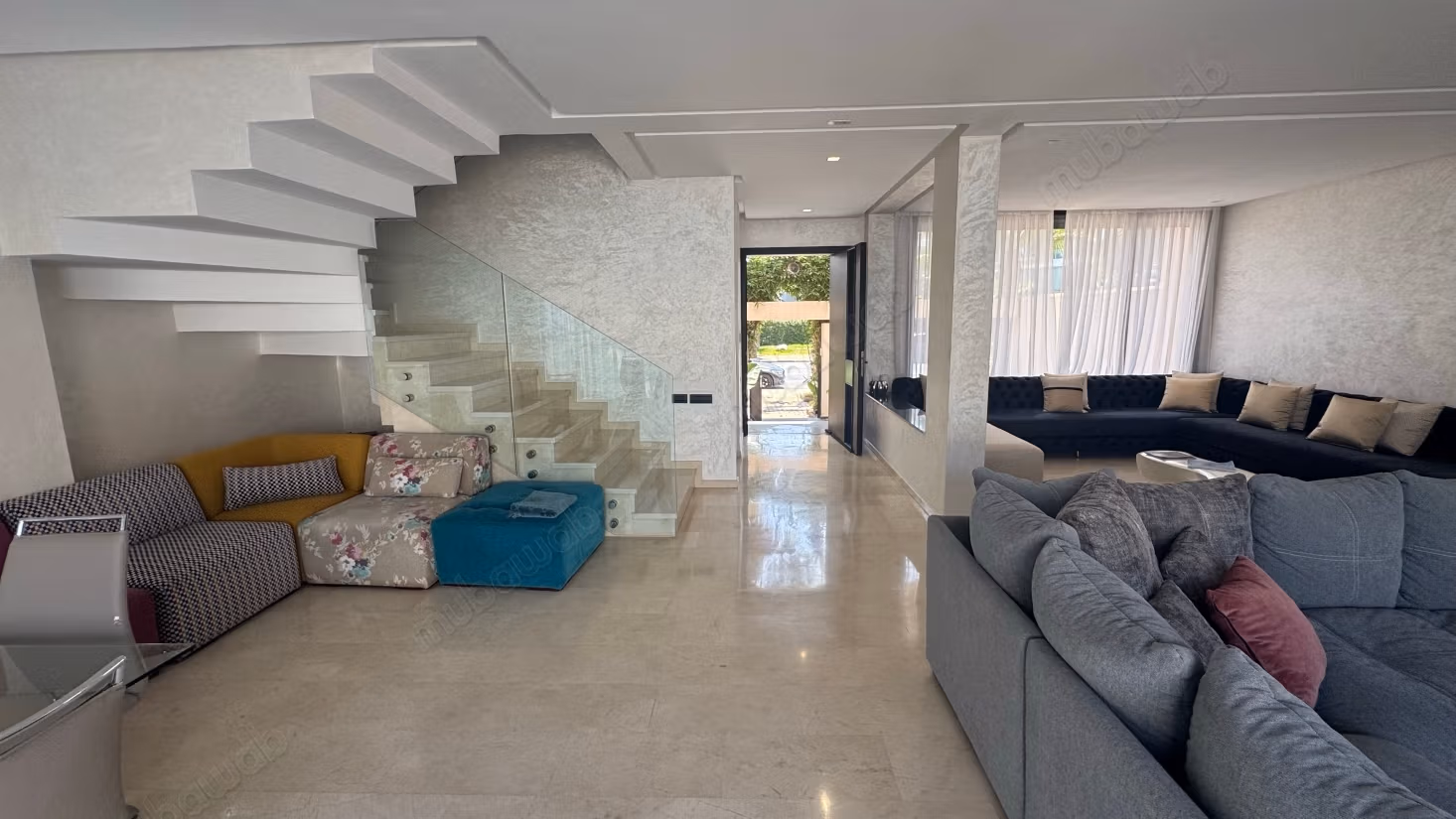 Prachtige villa te koop in Dar Bouazza jacque beach. 4 slaapkamers. Gemeubileerd