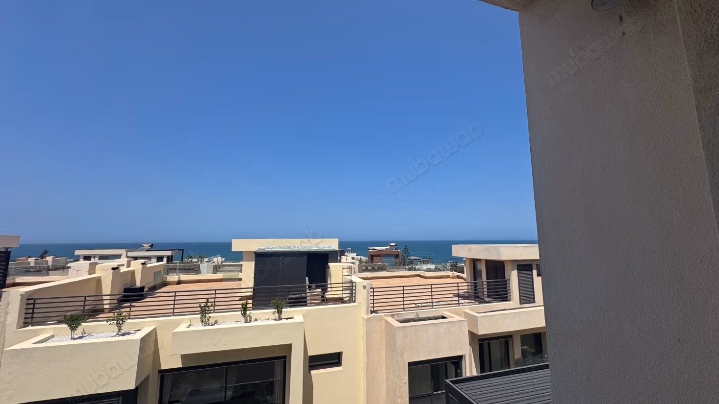 Prachtige villa te koop in Dar Bouazza jacque beach. 4 slaapkamers. Gemeubileerd