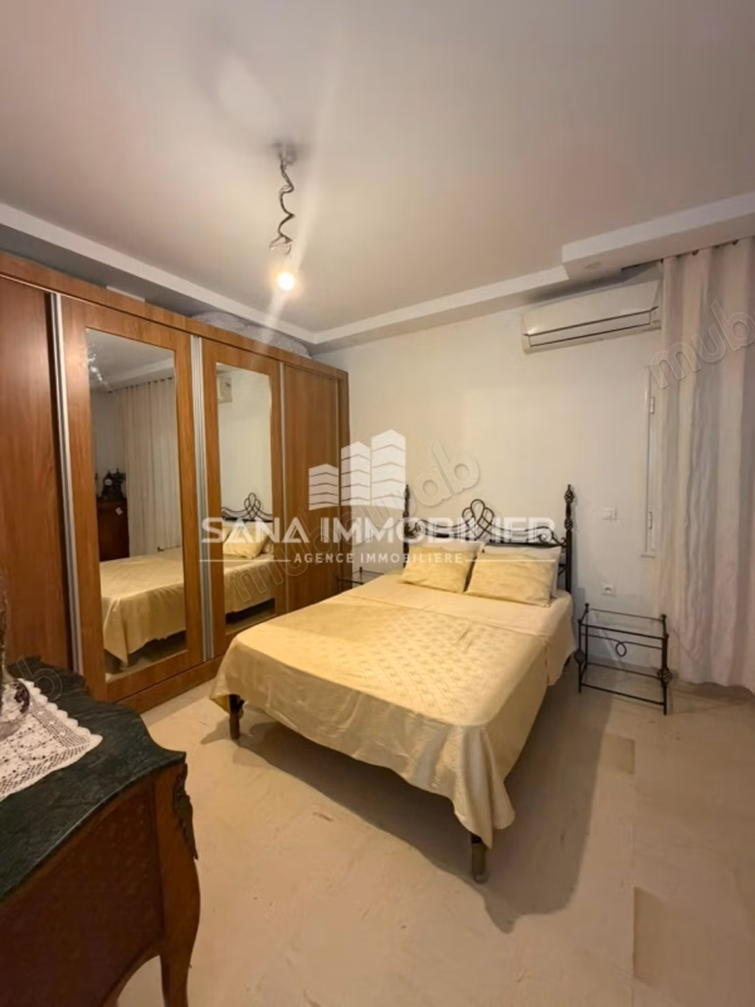 A vendre villa avec piscine