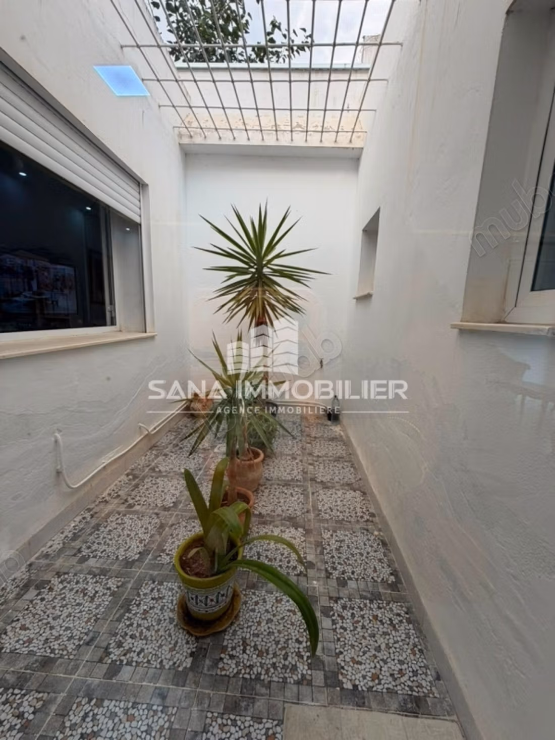 A vendre villa avec piscine