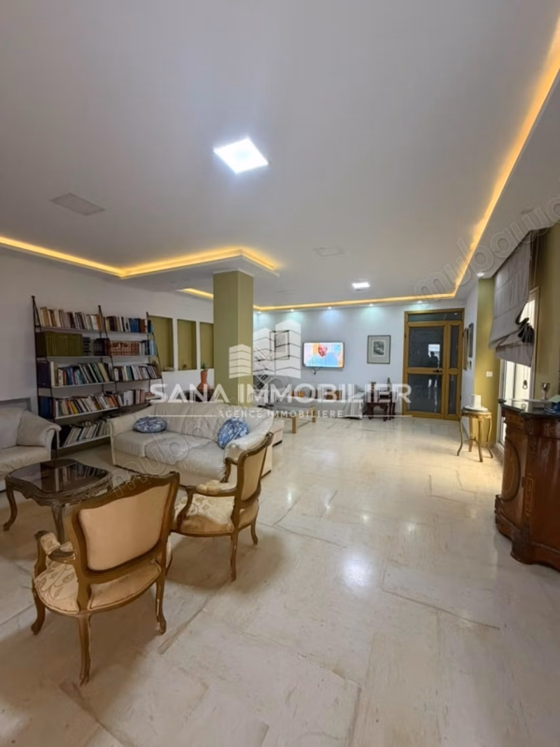 A vendre villa avec piscine