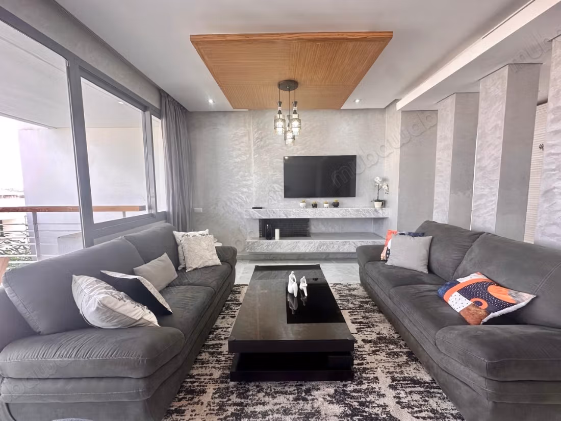 Zeer mooi gemeubileerd appartement te huur in Bouskoura
