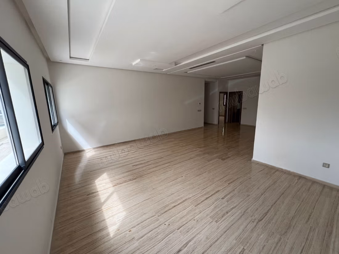 Apartamento vacío de alto standing en alquiler - Marjane