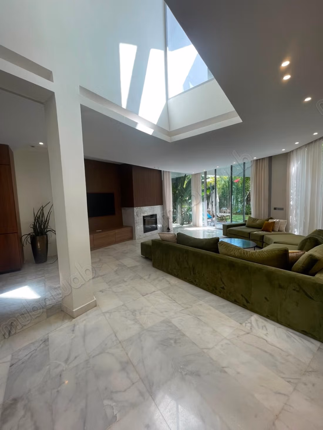 À louer Villa meublé de 3 chambres Prestigia Ville verte
