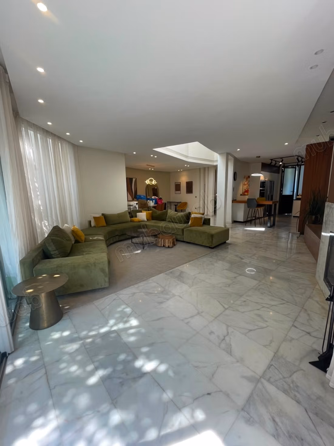 À louer Villa meublé de 3 chambres Prestigia Ville verte