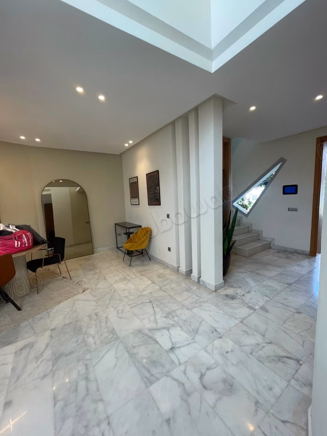 À louer Villa meublé de 3 chambres Prestigia Ville verte