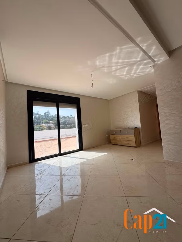 For sale Beautiful and sunny apartment