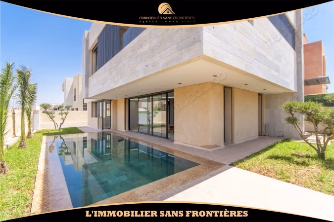 Villa vacía en venta en Targa