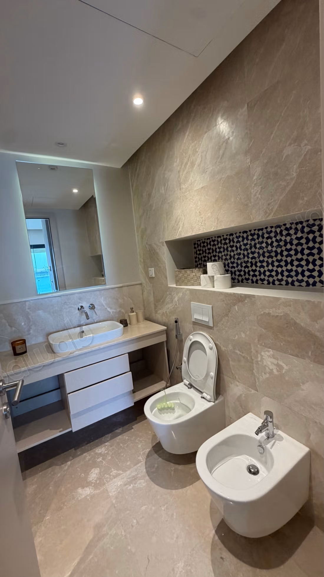 Superb apartment with sea view in LA MARINA with swimming pool
