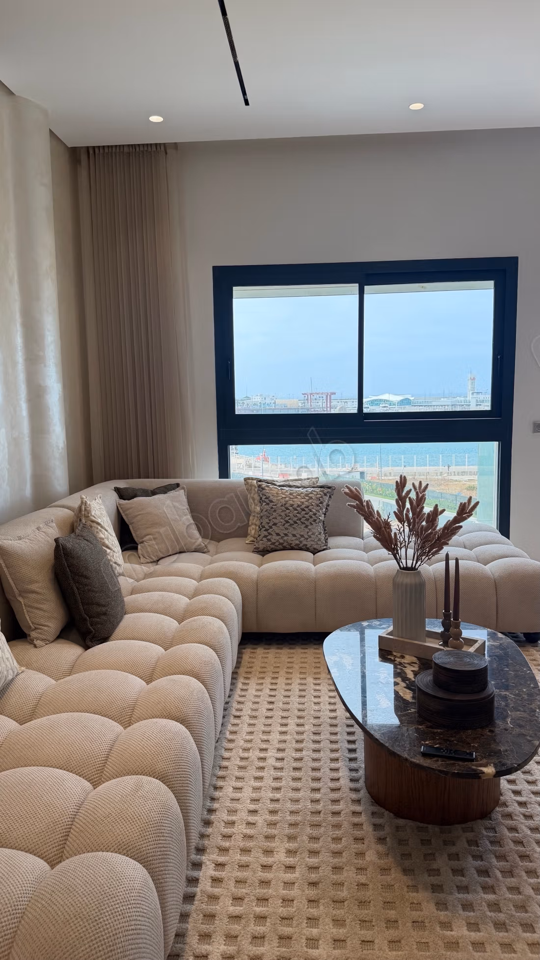 Superb apartment with sea view in LA MARINA with swimming pool