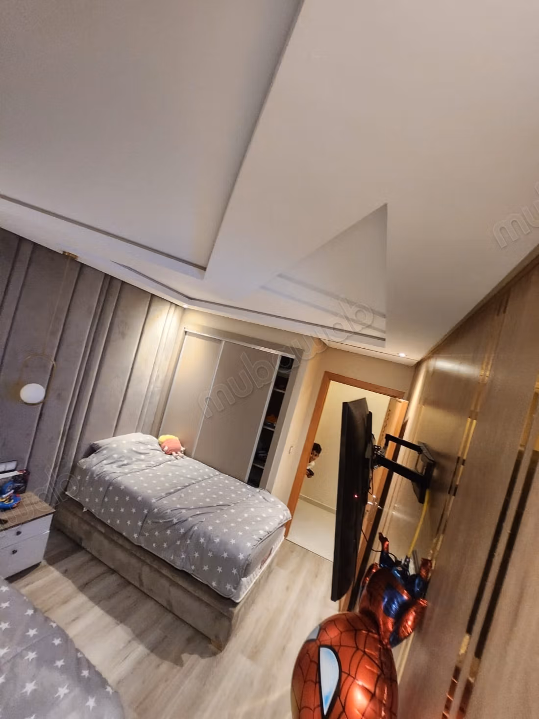 Vente d'un bel appartement à Azib Haj Kaddour. 4 pièces. Bien meublé