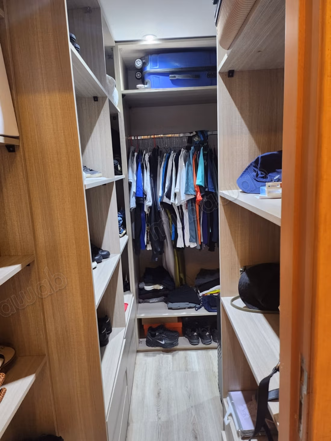 Vente d'un bel appartement à Azib Haj Kaddour. 4 pièces. Bien meublé