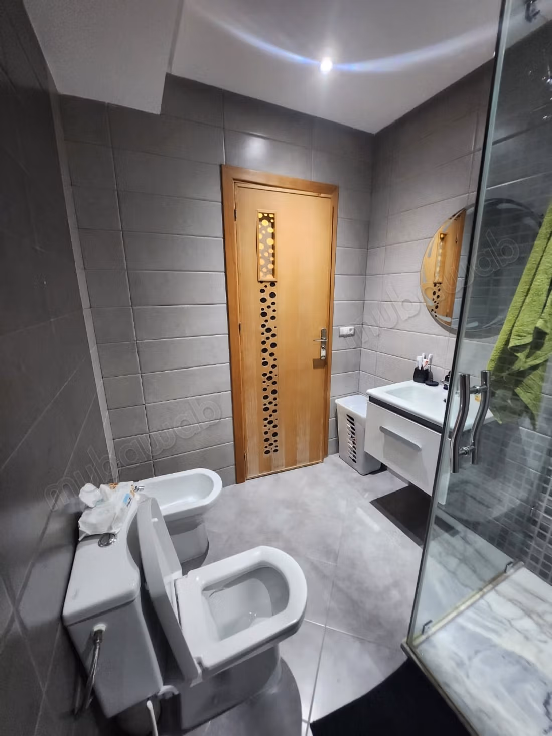 Vente d'un bel appartement à Azib Haj Kaddour. 4 pièces. Bien meublé