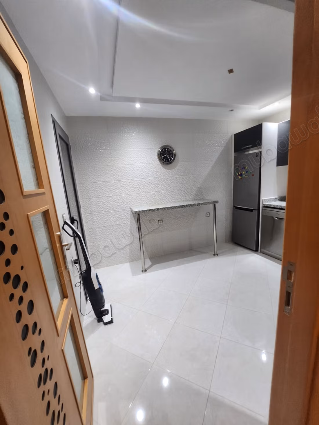 Vente d'un bel appartement à Azib Haj Kaddour. 4 pièces. Bien meublé