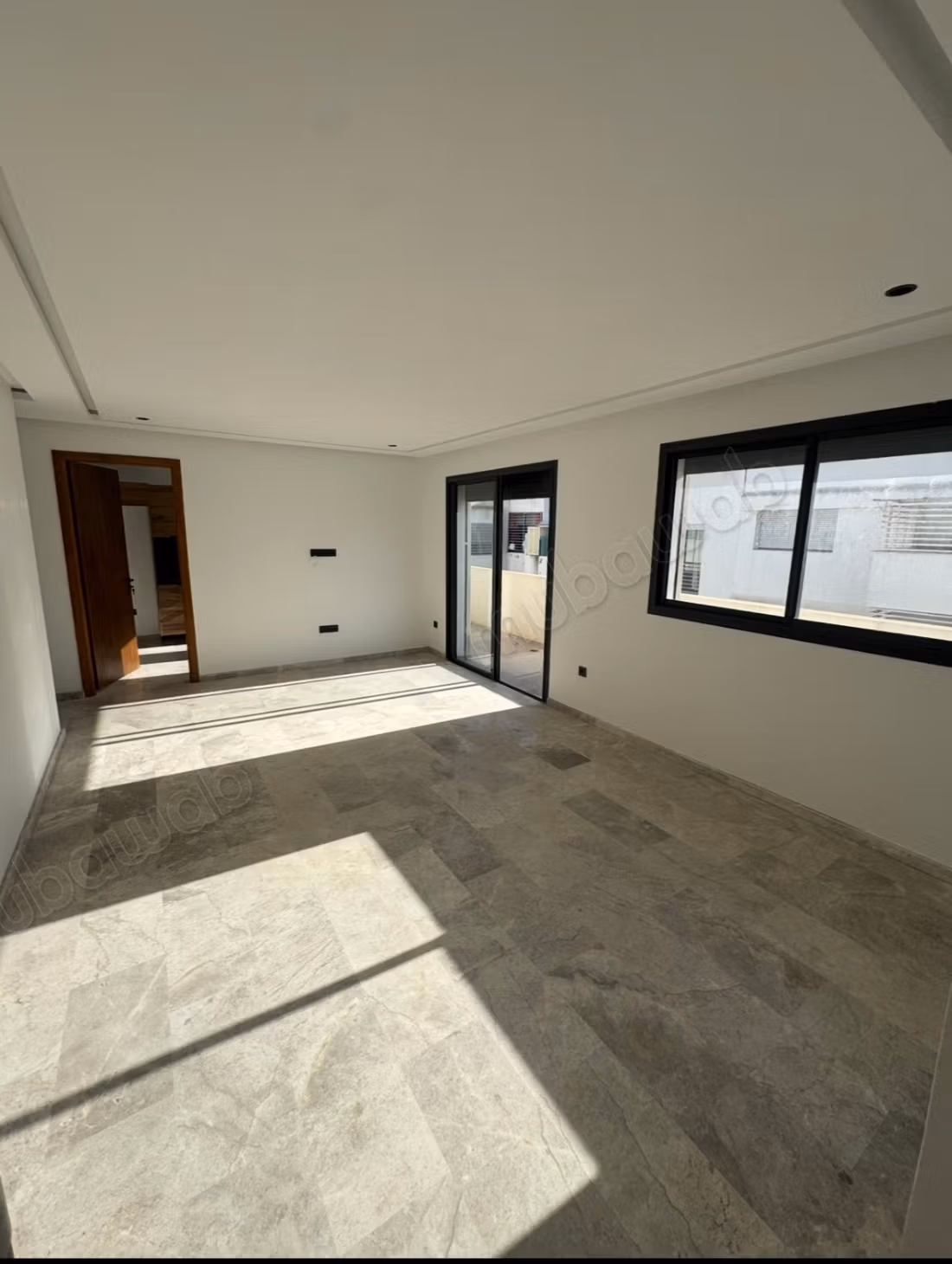 Superbe appartement à vendre à Ferme Bretonne Hay Arraha. 1 chambre. Porte blindée et résidence sécurisée