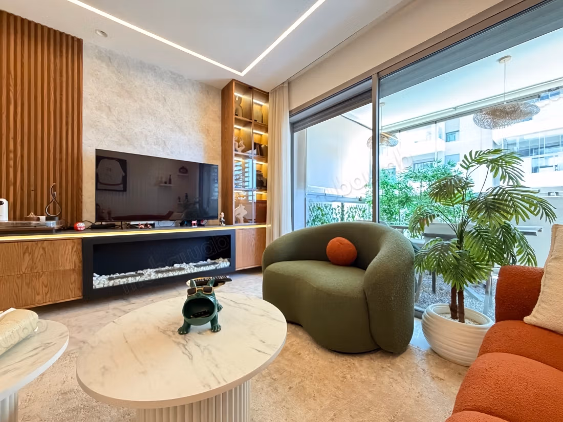2-Bedroom Furnished Apartment with Pool for Rent at CFC