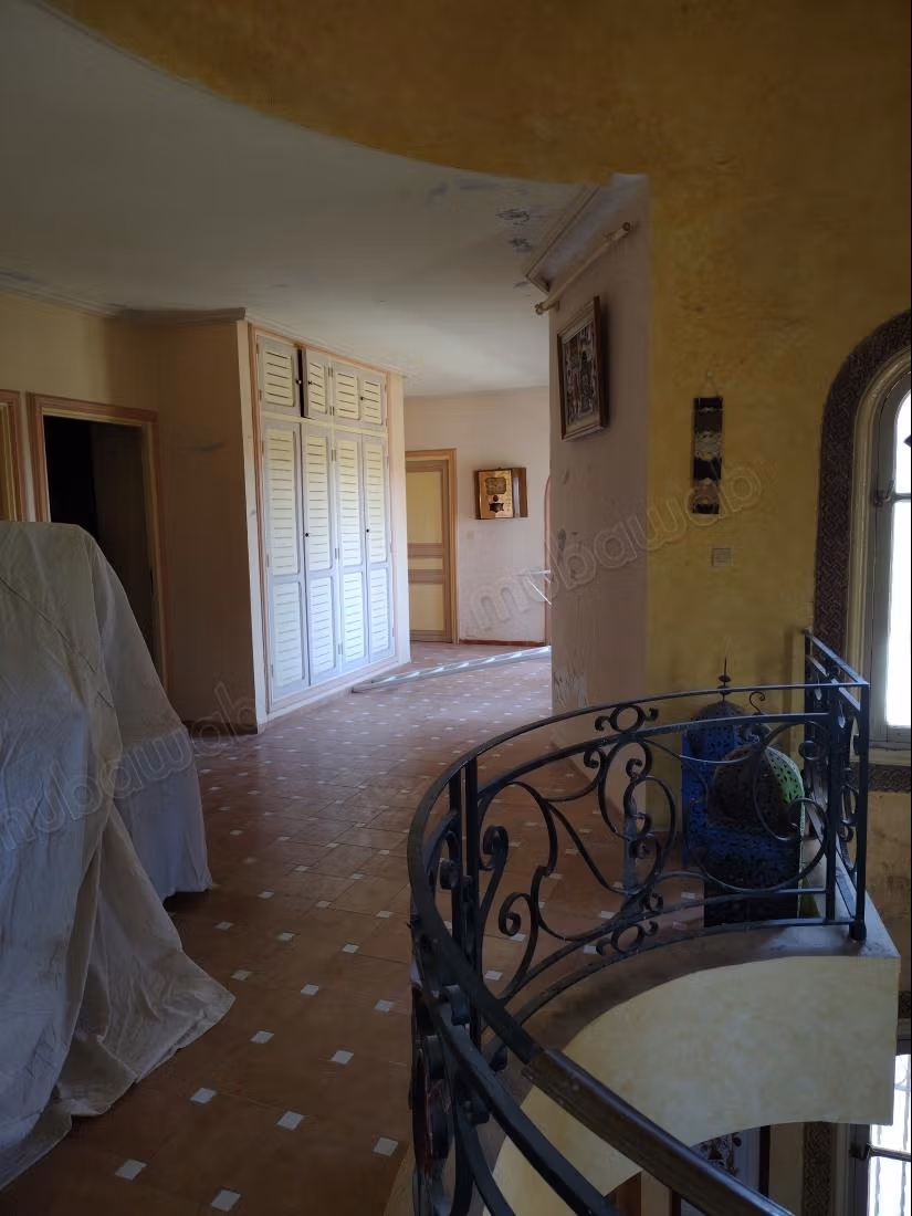 Venta de una casa excelente en Al-Falin. 10 habitaciones. Amueblado