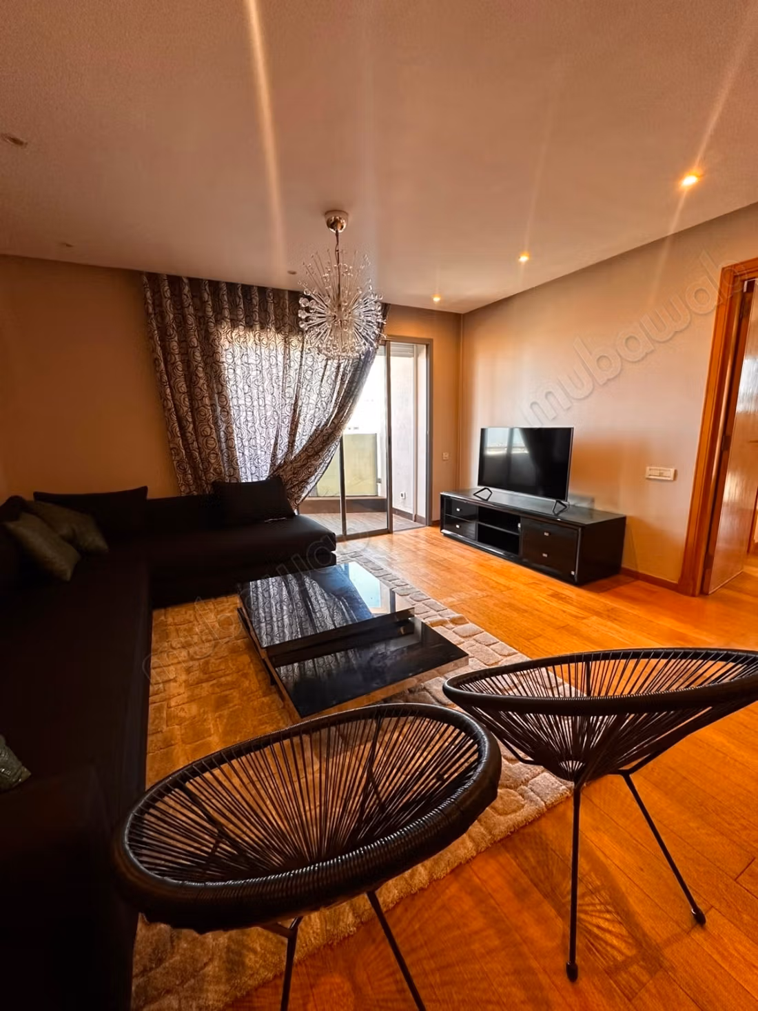 Apartamento en venta en Marina de Casablanca. Superficie de 65 m². Todo confort con chimenea y aire acondicionado.