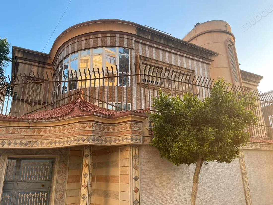 Villa for sale in the city center