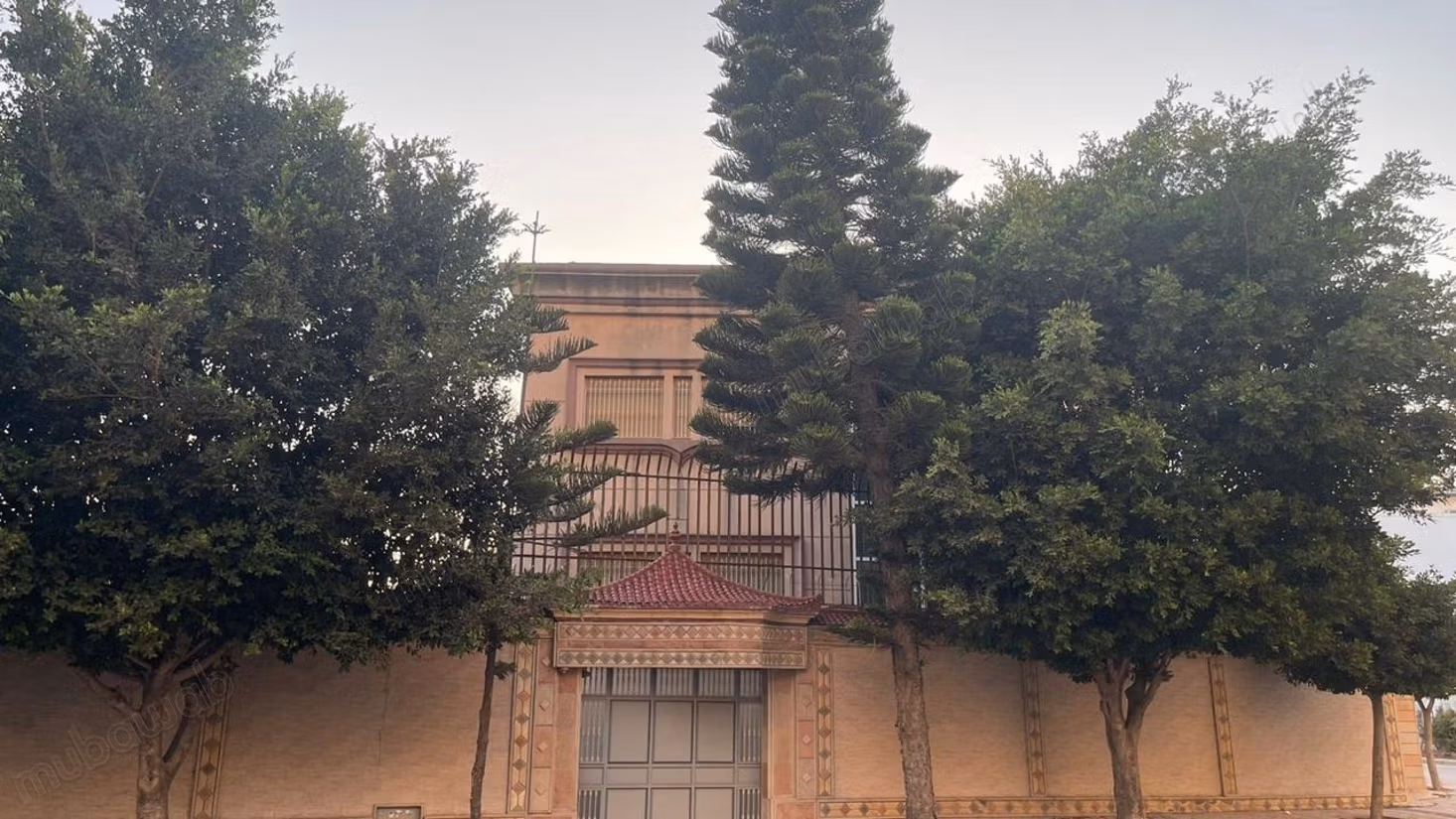 Villa for sale in the city center