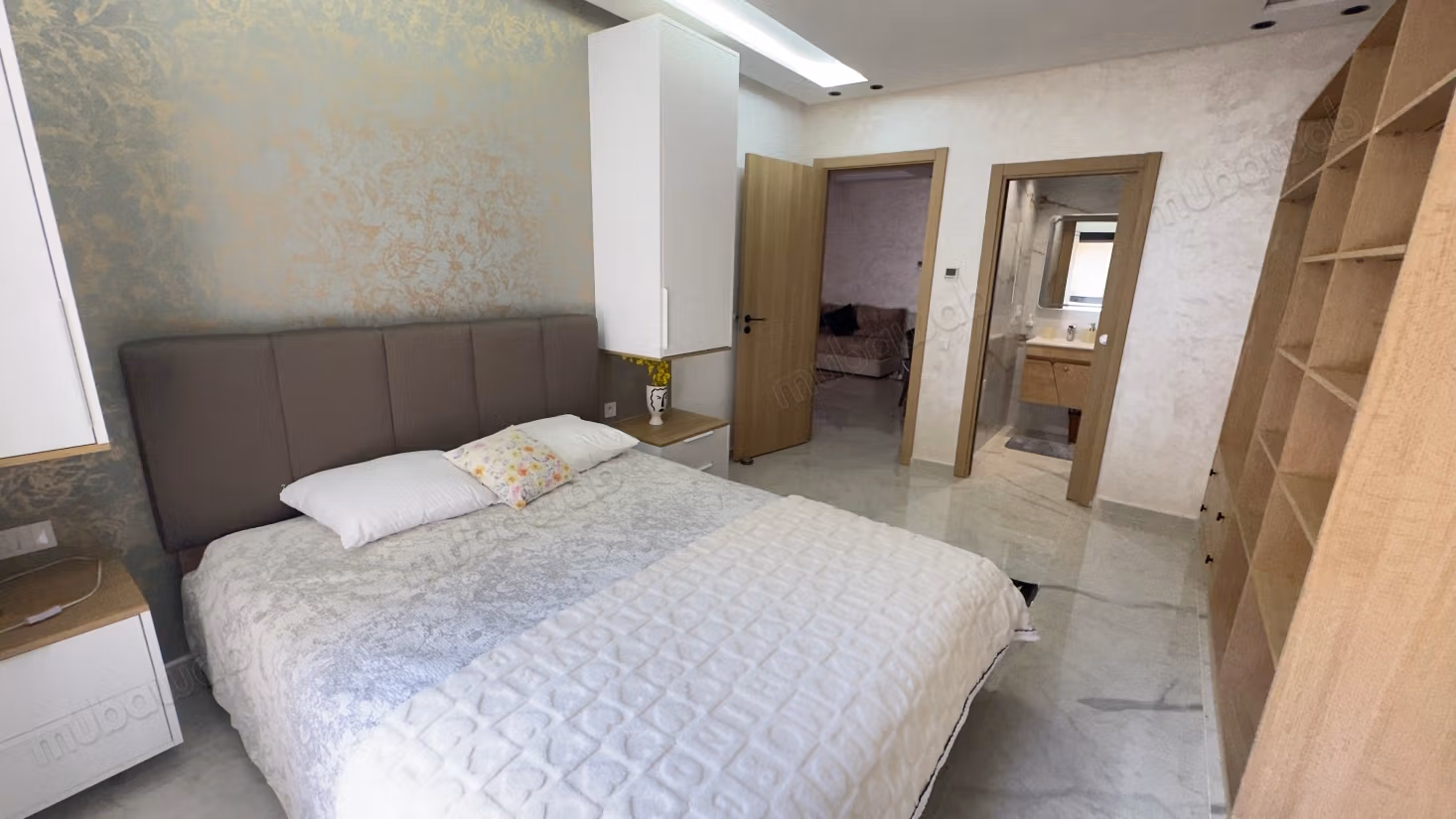 Appartamento arredato con 2 camere da letto nuovo in affitto a lungo termine nella residenza Hivernage con piscina