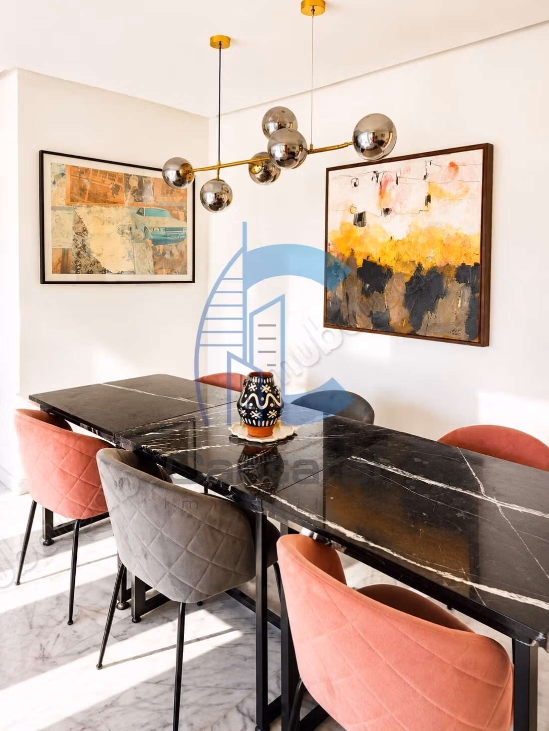 En alquiler - Superbe apartamento con terraza cerca de la Corniche