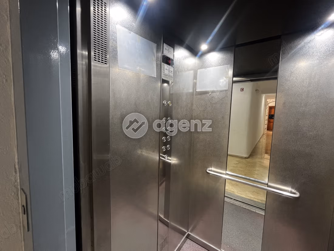 شقة للإيجار 156 م²، 3 غرف بالم Palmier الدار البيضاء