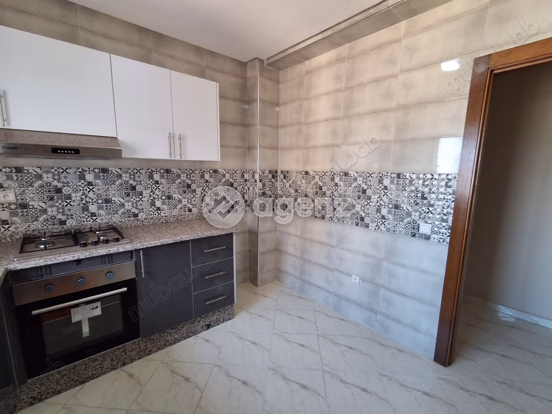 Appartamento in vendita 94 m², 3 camere Altro Salé