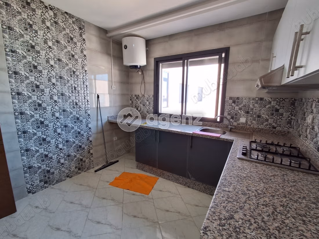 Appartamento in vendita 94 m², 3 camere Altro Salé