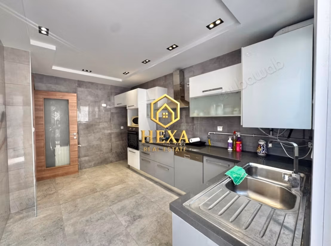 FOR RENT Triplex S5 in Gammarth