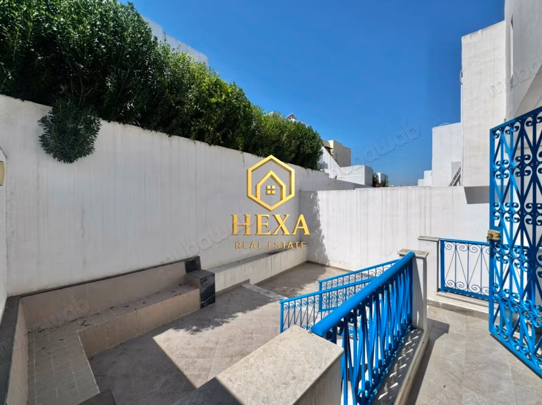 FOR RENT Triplex S5 in Gammarth