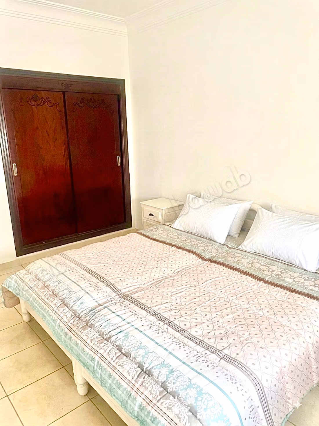 Apartment sold furnished near Marjane