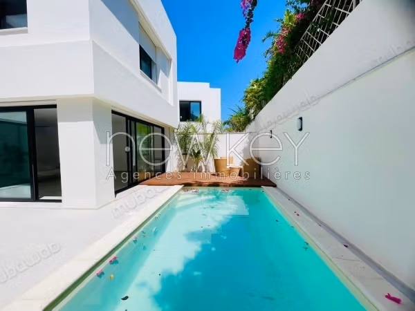 Duplex neuf avec piscine s3 à Gammarth